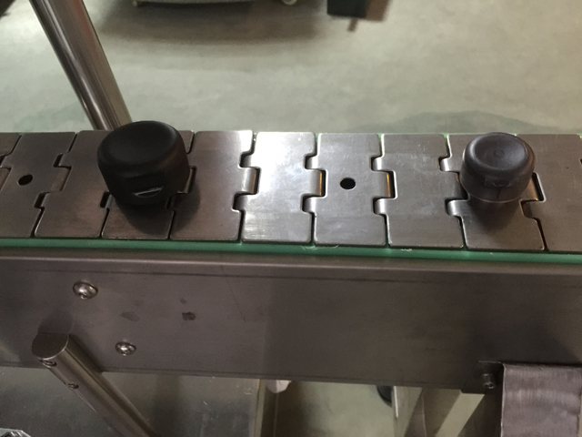 stroj na označovanie rukávov pások.jpg