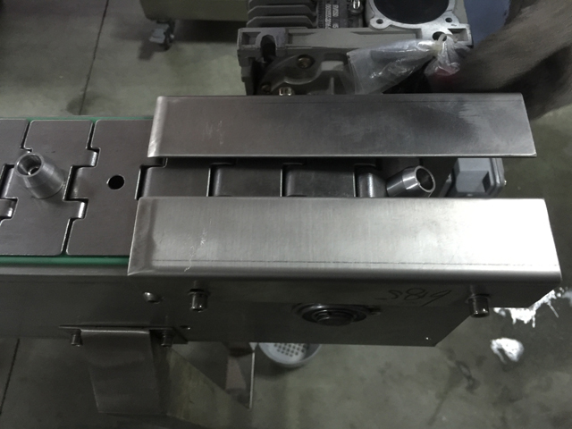 automatické padajúce čiapky.jpg