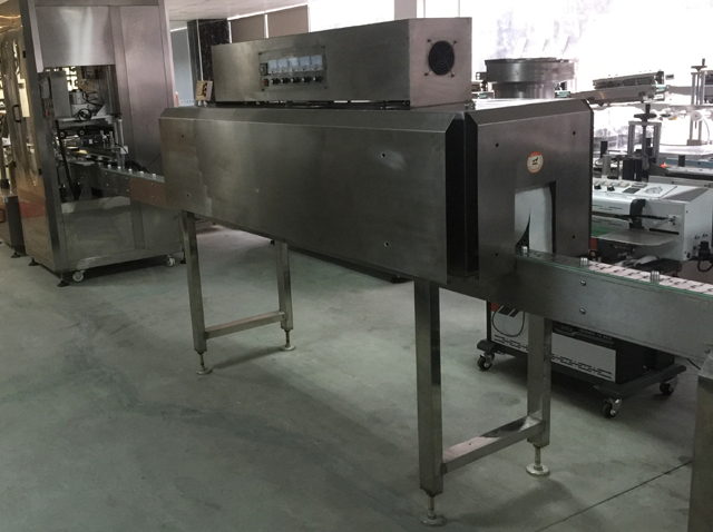 uzávery tesniaca línia zmršťovanie.jpg