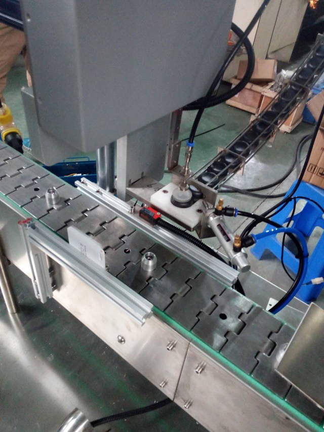 čiapky na kŕmenie robota obrázky.jpg