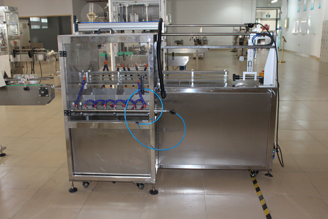 Stroj na umývanie pohárov (1).JPG