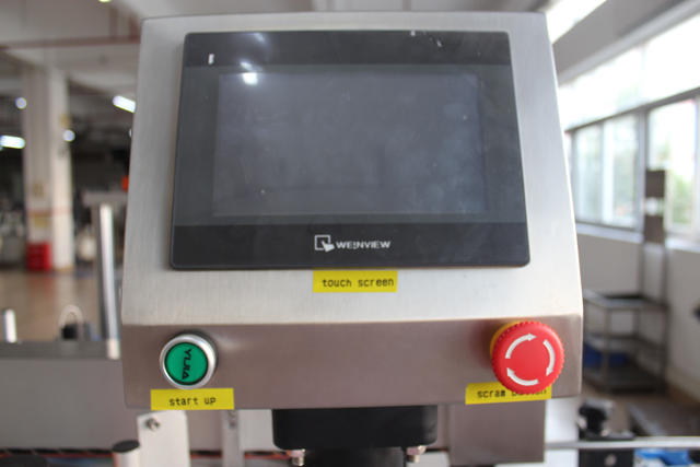 obojstranný štítkovač (1).JPG