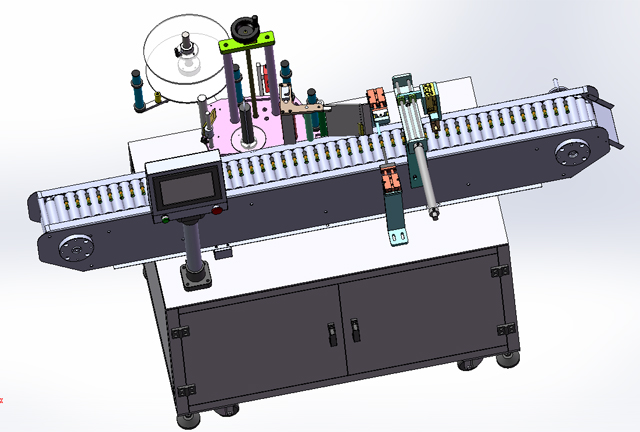 labeller stick strojček na balzam na pery.jpg
