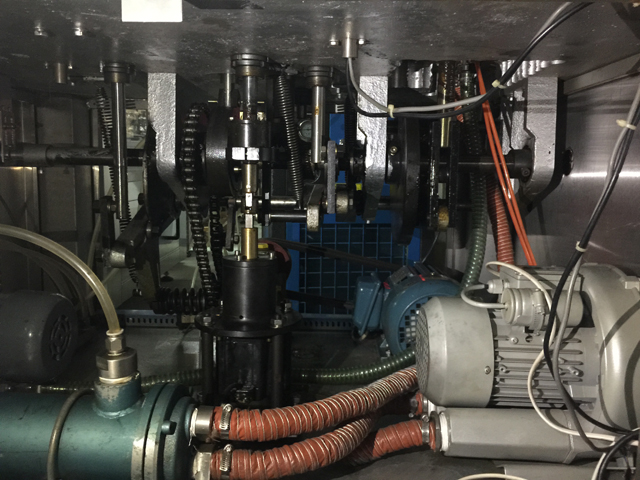 internal structure for filling sealing machines tesnenie výplne rúrok vo vnútri stroja.jpg