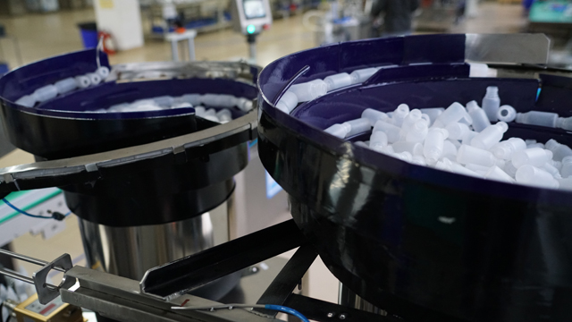 podávač fliaš.jpg