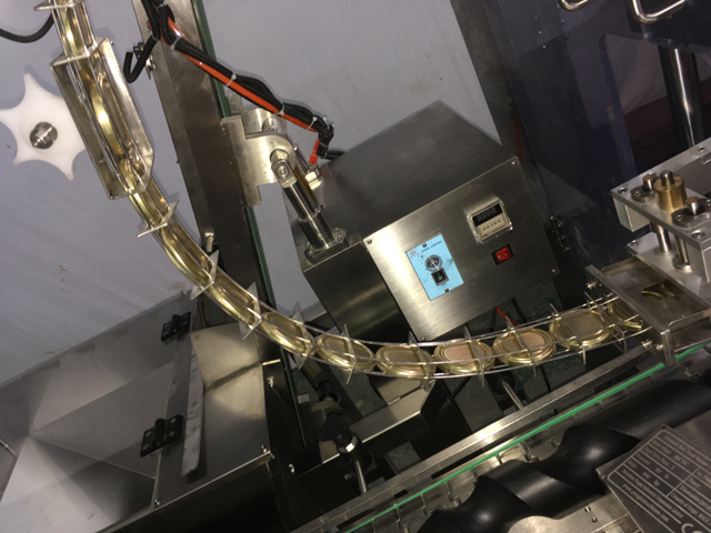 CAPS Systém kŕmenia automatický.jpg