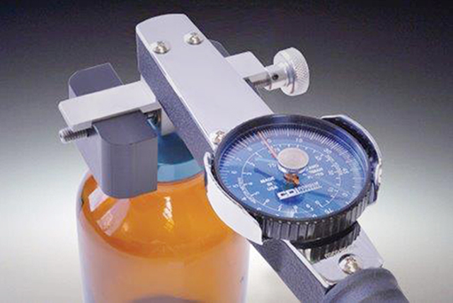 Uzatvárací momentový kľúč.jpg