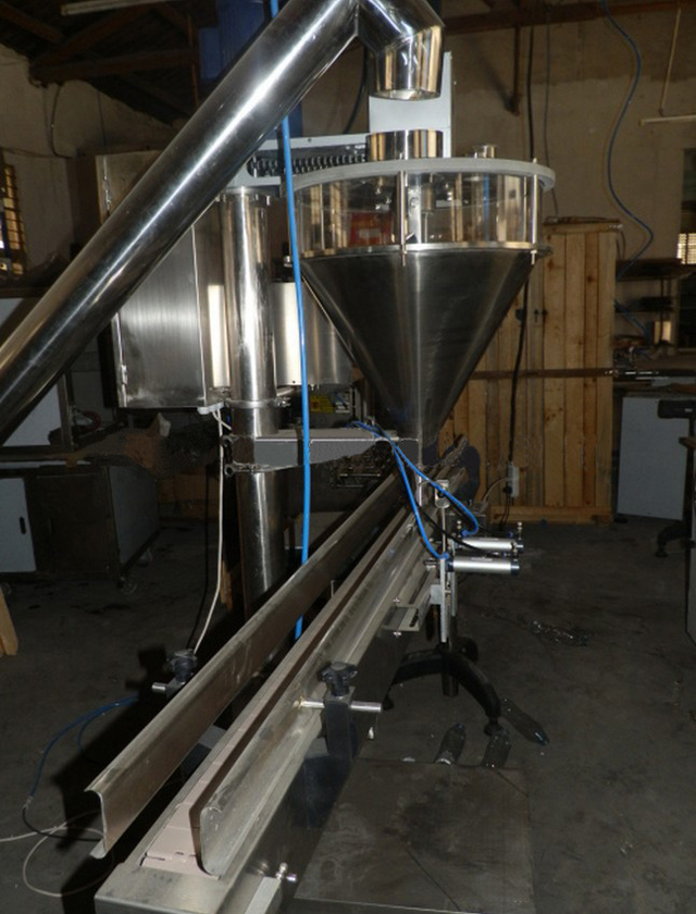 lateral shot for auger filling machine powder továreň na šnekové plnivo na múku.jpg