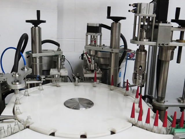 výplň laku na nechty rotačné capping.jpg