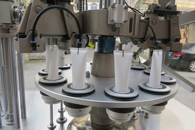 linka na tesnenie plniva trubíc.jpg