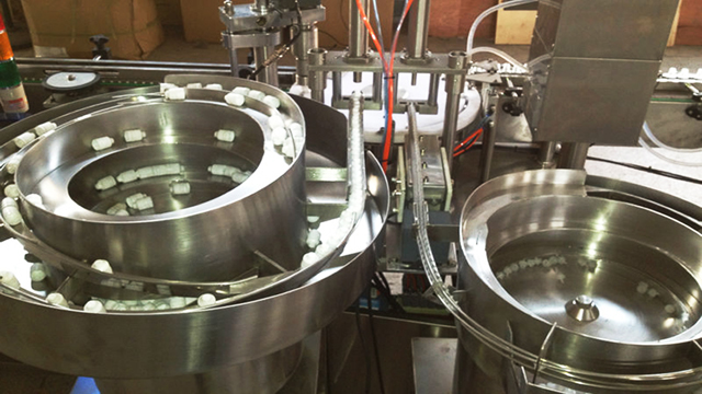 plniaca linka E kvapalina.jpg