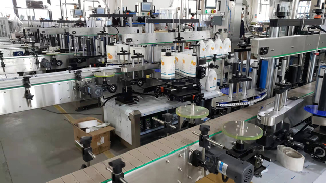 čo je to etiketovací stroj.jpg