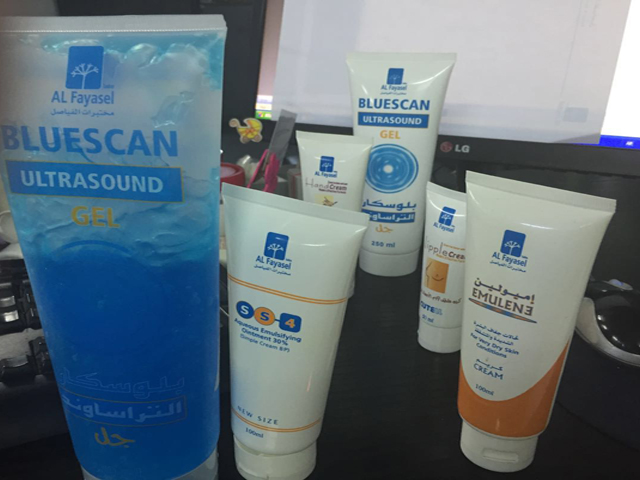 vzorky trubičiek na plnenie krémom.jpg