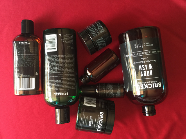 rolovacie etiketovacie zariadenie na etiketovanie fliaš.jpg