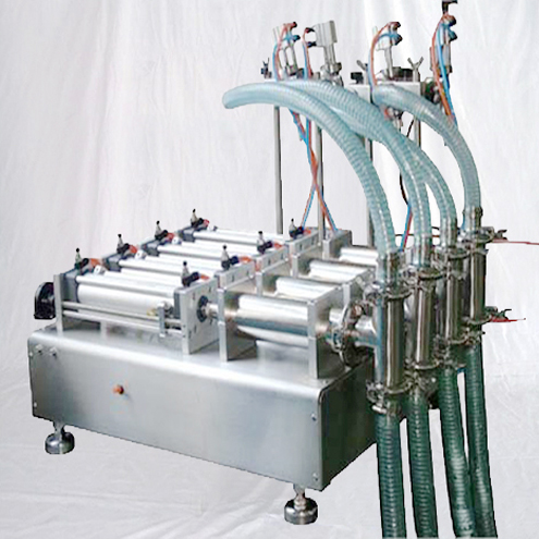 štyri hlavy plniace stroje.jpg