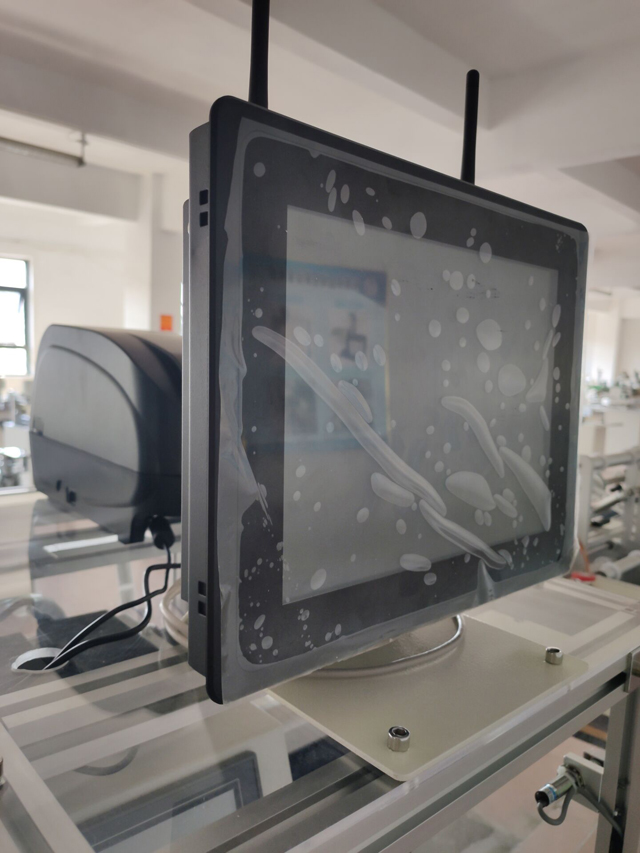 tlač štítkov káble drôtené detaily stroja (5).jpg