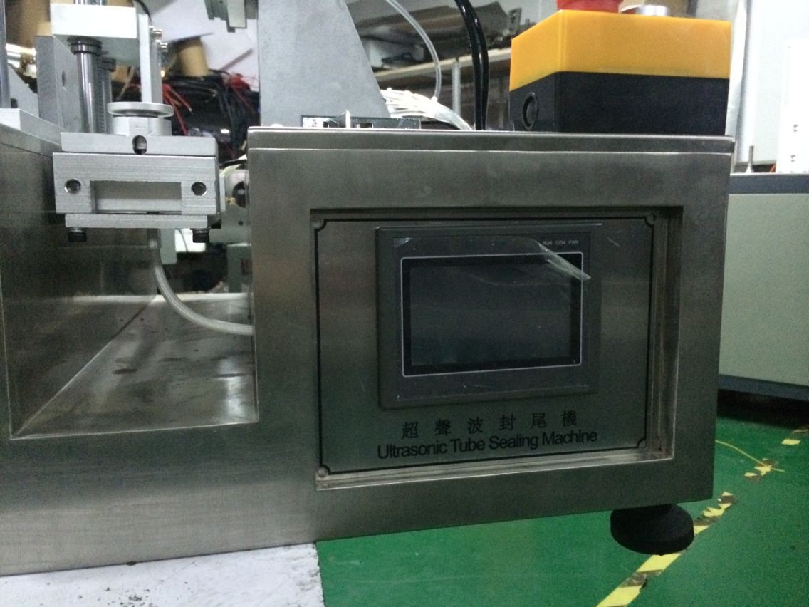 plc tesniaci ultrazvuk (3).jpg